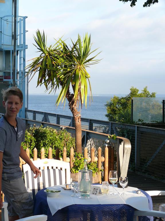 Hotel Zur Schoenen Aussicht Grömitz Buitenkant foto