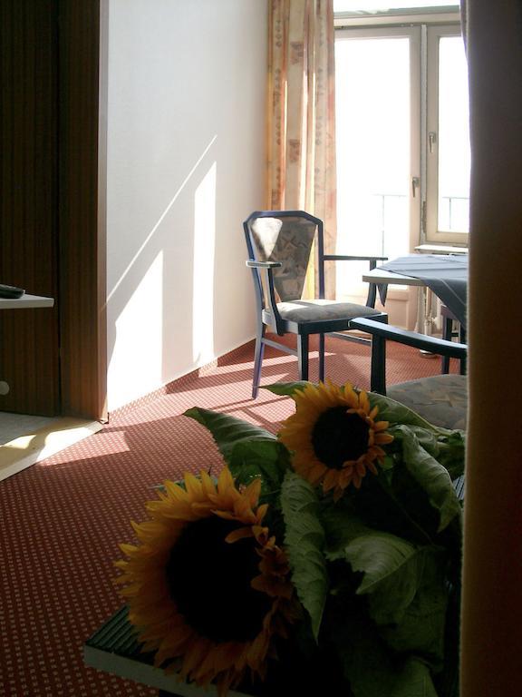 Hotel Zur Schoenen Aussicht Grömitz Kamer foto