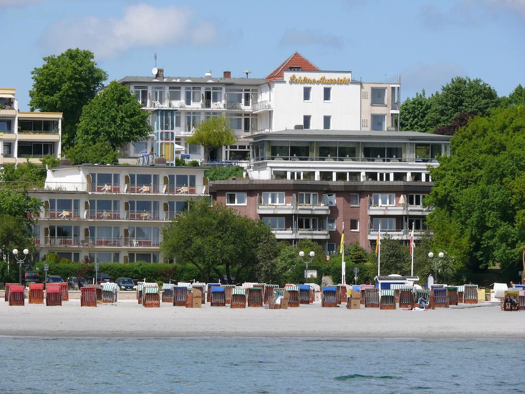 Hotel Zur Schoenen Aussicht Grömitz Buitenkant foto