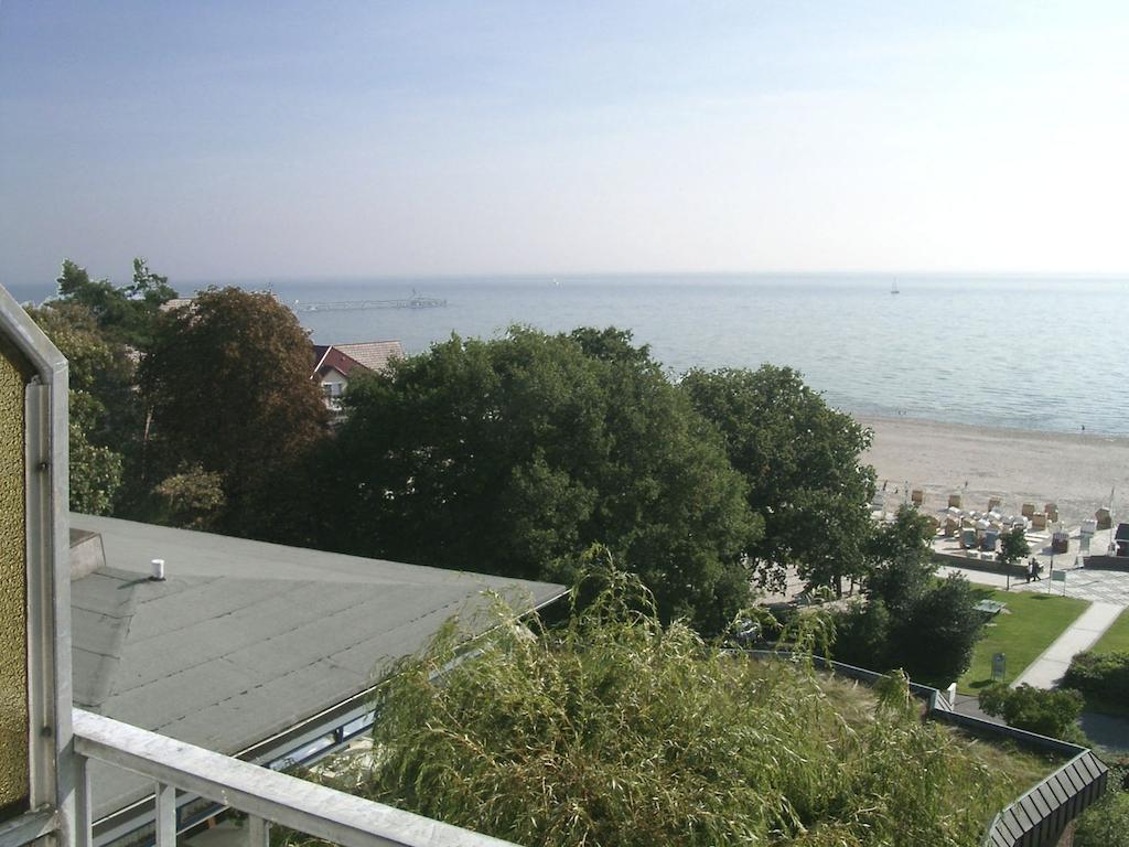 Hotel Zur Schoenen Aussicht Grömitz Buitenkant foto